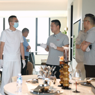 鸿扬再获全国工商联调研权威肯定：一体化施工稳居品质“尖子生”席位