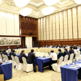 毛伟明与参事馆员座谈 听取编制“十五五”规划建议