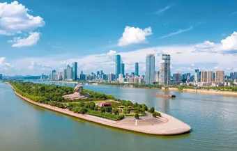毛伟明主持省政府第63次常务会议 部署中央巡视移交信访件办理、教育强省、地质灾害防治三年行动计划等