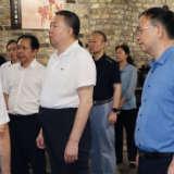 毛万春在岳阳开展专题调研 持续助推文科旅融合发展