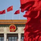 首场“委员通道”集体采访将于大会开幕会开始前举行