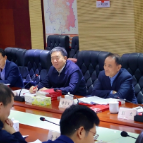 毛万春在省委党史研究院调研