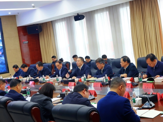 毛万春为“雷锋纪念馆、湖南党史馆政协委员工作室”揭牌