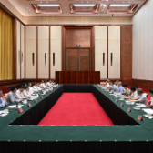 沈晓明与上海交通大学党委书记杨振斌、校长丁奎岭一行会谈