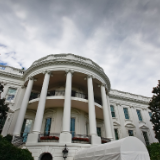 美国白宫宣布对特定半导体等加征25%关税