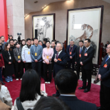 沈晓明毛伟明毛万春看望慰问省两会新闻工作者