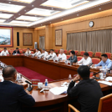 沈晓明主持召开烟花爆竹产业绿色转型发展工作座谈会