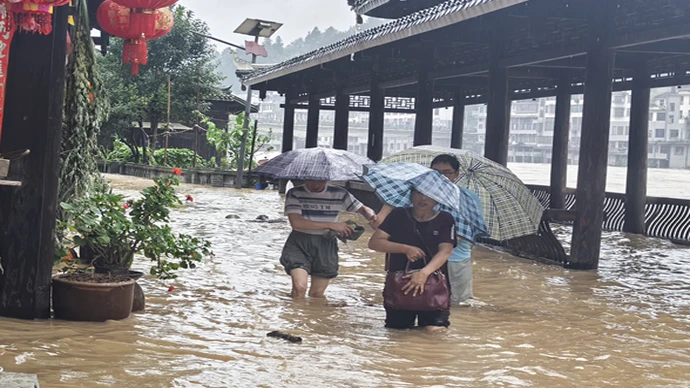 安全转移群众2083人！通道县迎战入汛最强降雨