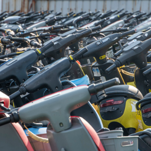 电动自行车新国标将全面落地 买车该注意什么？旧车怎么办？