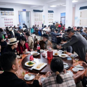 乡村行·看振兴丨冬至到年味浓 浙江山村年猪饭“烧热”乡村共富路