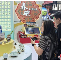 文博会观察：中国非遗产品“圈粉”海内外