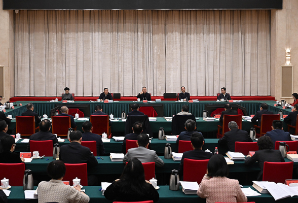 沈晓明主持召开各民主党派省委会、省工商联和无党派人士座谈会