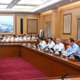 沈晓明主持召开省委常委会会议