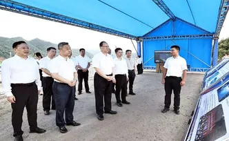 毛伟明在益阳调研