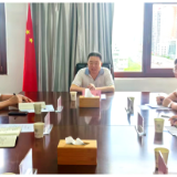 毛万春在省教育厅调研