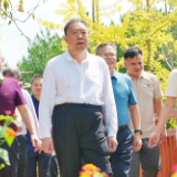 毛万春在郴州调研