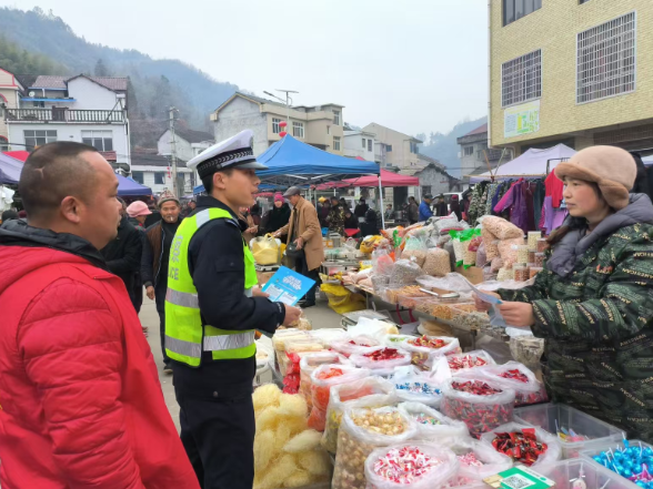 石门公安交管：全力迎战节前春运高峰