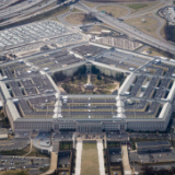 美国被曝对委内瑞拉军事行动中使用人工智能模型