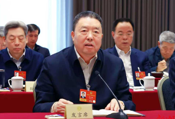 毛万春等住湘全国政协委员分别参加界别协商会议和小组会议