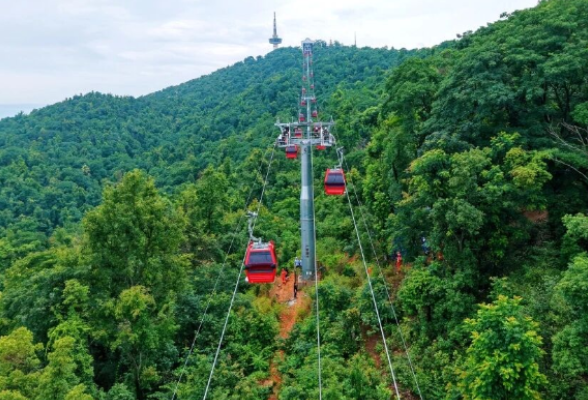 从麓山南路到湘江新区：一个“新长沙人”眼中的长沙十八年