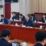 毛万春在省监狱局调研