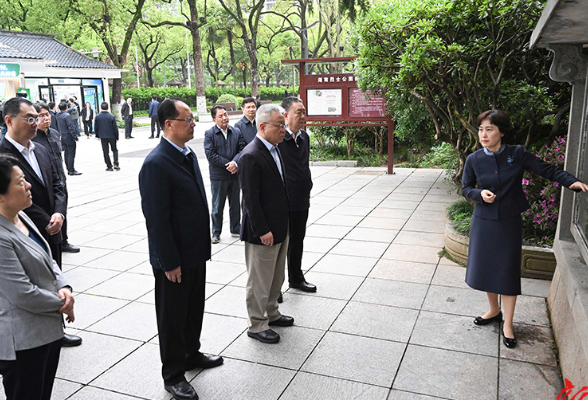 沈晓明毛伟明毛万春调研“馆园融合”工作