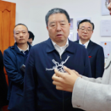 毛万春在长沙医学院和湖南省康复医院调研