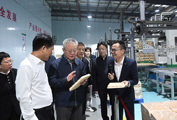 沈晓明赴怀化市调研