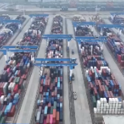 167.5亿吨、4.4%！前11个月我国港口货物吞吐量保持较快增长