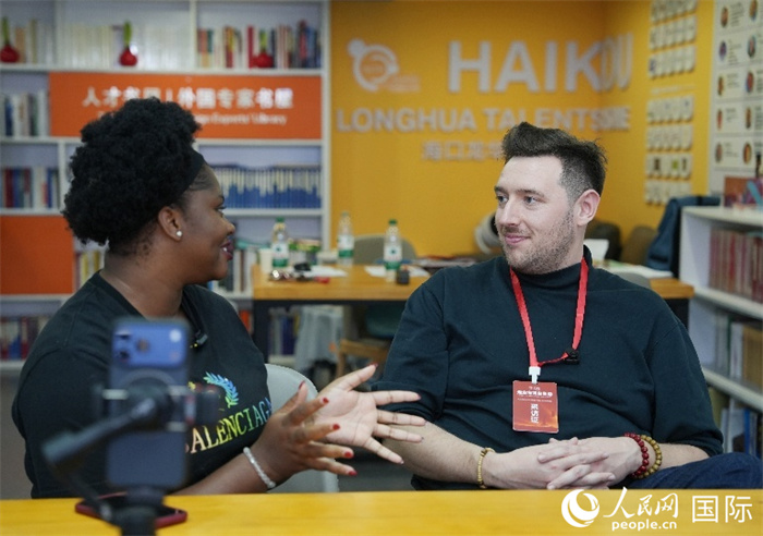 MAIN17648078023351JL1LWY2C0.jpg MAIN17648078023351JL1LWY2C0.jpg