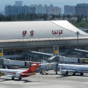 通航一年 新疆伊宁航空口岸出入境人员数量持续攀升