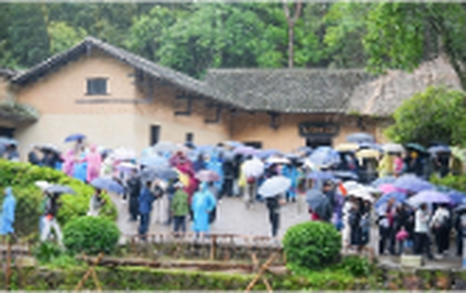 万千气象看湖南|韶山红，少年志