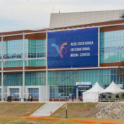 共赴深圳之约 共创美好明天——国际社会热切期待亚太经合组织“中国年”