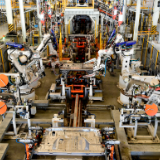 两会世界眼丨向世界传递“中国信心”——海外热议2025年中国经济增长目标