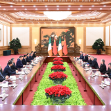 习近平会见爱尔兰总理马丁