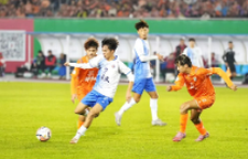 “湘超”邵阳VS娄底 0:0握手言和