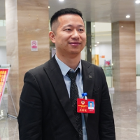 杨小祥：强化物业行业系统性治理 提升基层民生服务效能