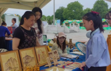 邵阳：好看好玩乐享福利 文旅盛宴燃动校园