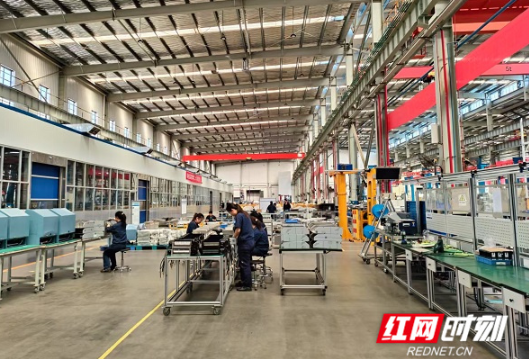 走千企听建言①丨联诚集团：鼓励“先行先试”，大力度支持智能制造