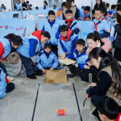 一个“工程盲盒”，如何联动三方打开少年创造力？