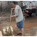 视频丨积水已退！芦淞区龙泉街道清淤消杀全面启动