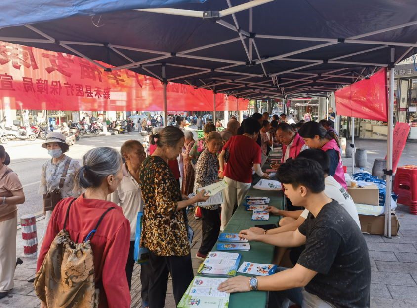 医保惠民再升级！郴州全民参保宣传月启动 暖心护航五大重点人群