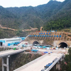 攻坚突破！零道高速全线最长隧道贯通