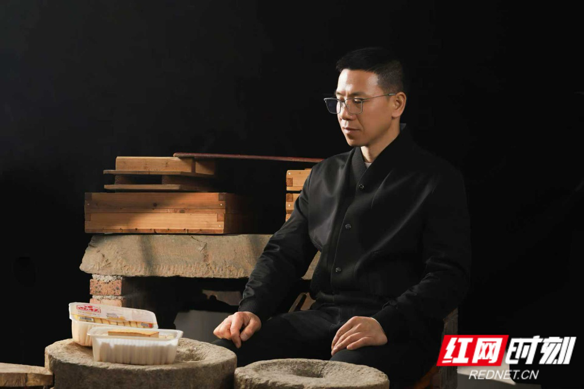 图片1 乡村追梦人.png
