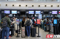 春运首周南航在湘运送旅客12.1万人次  多条航线客座率超90%