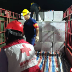防汛一线丨湖南省红十字会连夜起运5800件救灾物资紧急驰援灾区