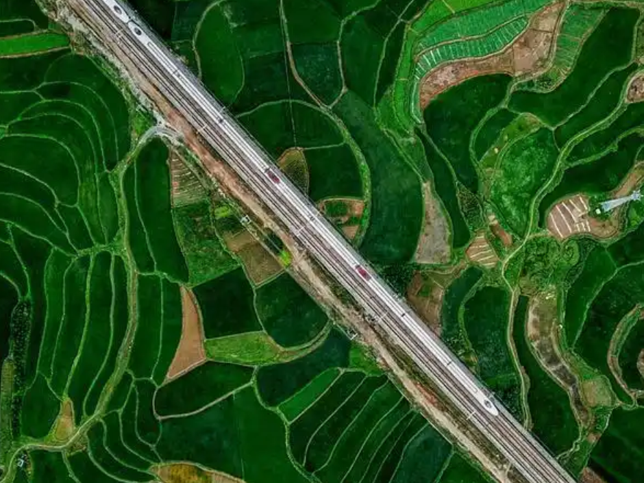 受湖南地区降雨影响  沪昆铁路部分列车停运