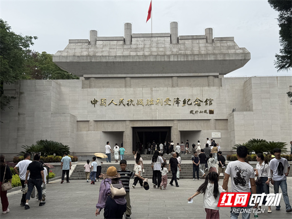 9fa0d2d1f9d44b07a83a02809fe1d176.jpg 9fa0d2d1f9d44b07a83a02809fe1d176.jpg