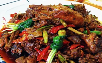 福地怀化·康养季丨千年麻阳鹅炖出“非遗香”