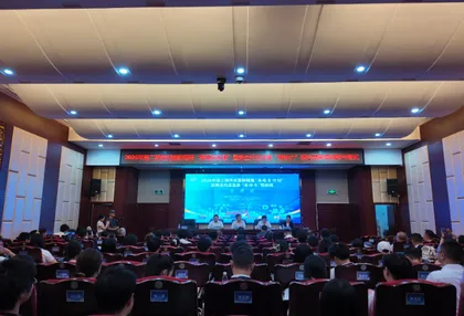 红观五溪丨把种子埋进土里，等一场陆港的回响